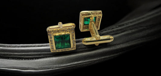 Labmade emerald  Cufflink